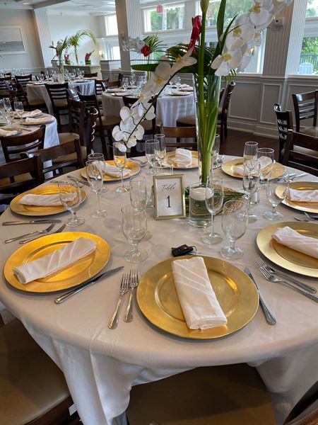 Tarpon Cove Yacht & Racquet Club