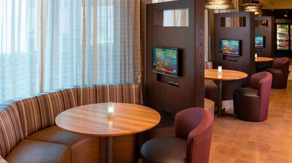 Courtyard Nashville Airport