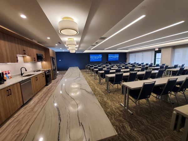 SpringHill Suites by Marriott Chicago Chinatown