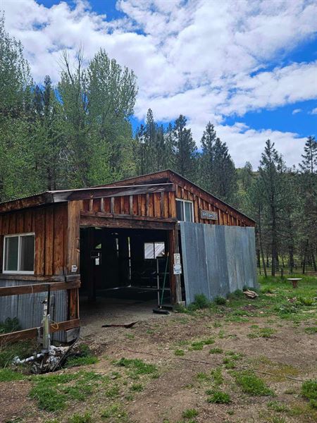 Woodstock Wishing Well