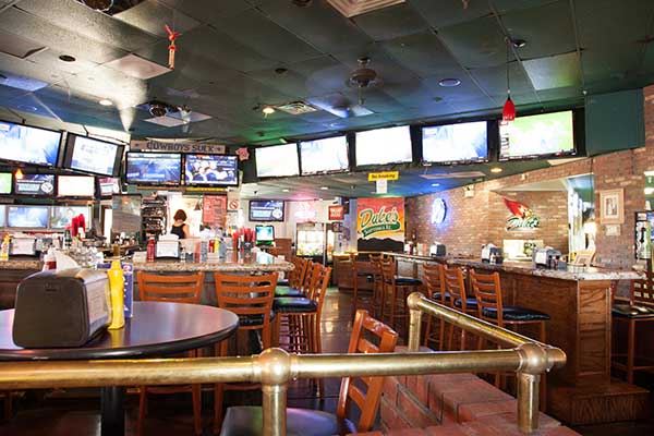 Duke's Sports Bar & Grill