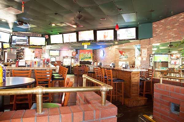 Duke's Sports Bar & Grill