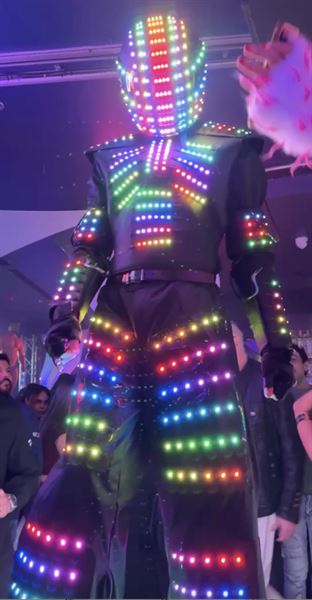 The Mega Mechs - 12 Feet Dancing LED Robots