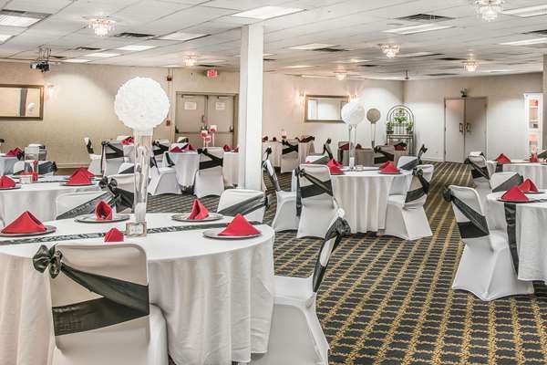 Livonia Banquets @ Quality Inn & Suites Livonia