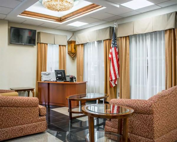 Quality Inn Tampa Airport-Cruise Port