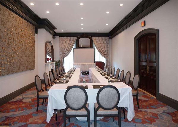 Morrison-Clark Historic Inn