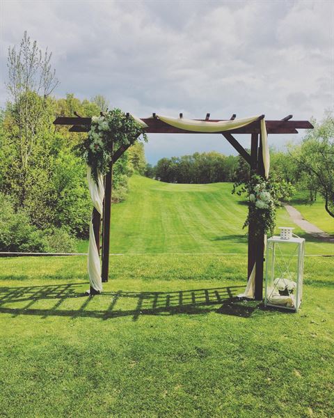 Whispering Pines Golf and Banquets