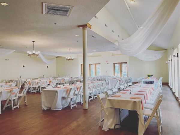 Whispering Pines Golf and Banquets
