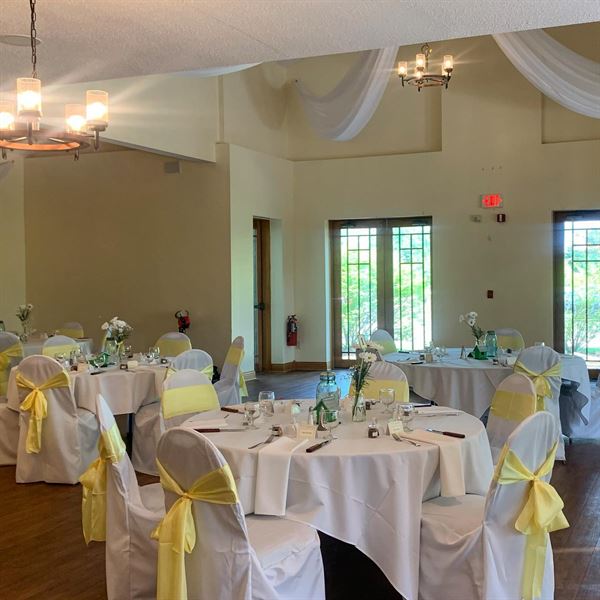 Whispering Pines Golf and Banquets