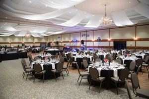 Red Oak Room & White Oak Room