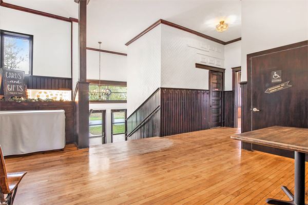 District 5 Schoolhouse