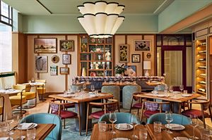 Abrielle Casual Dining Room