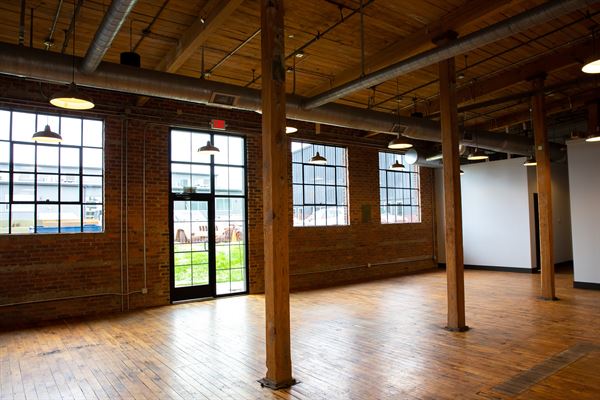 Nicky's Coal Fired + The Maxwell Room