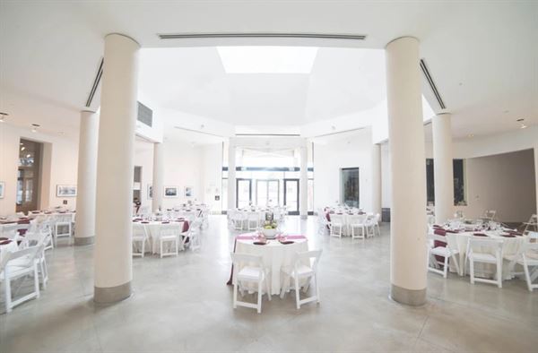 Triton Museum of Art