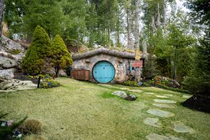 Makers Mark Hobbit House