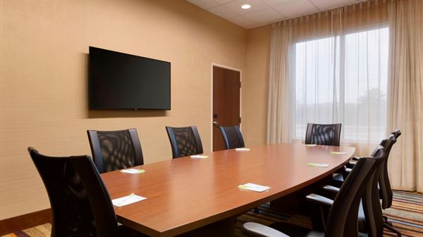 Fairfield Inn & Suites Robinson