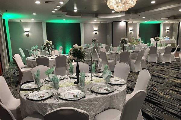 Adria Hotel & Conference Center