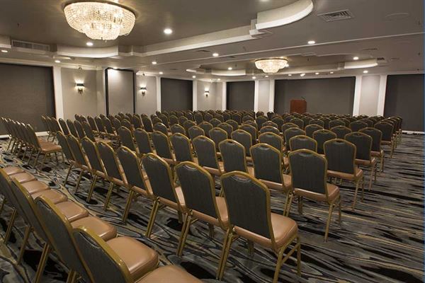 Adria Hotel & Conference Center