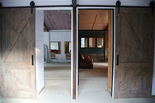 The Stables at Floyds Fork