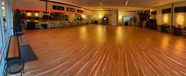 MJ BALLROOM DJ SERVICE & DANCE VENUE
