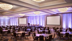 Silver Pearl Ballroom