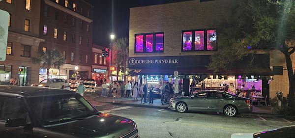 John King Grill & Dueling Piano Bar