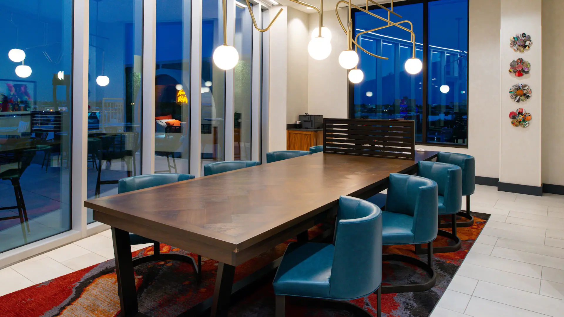 Hyatt Place Chicago Wicker Park HOME of the Kennedy Rooftop