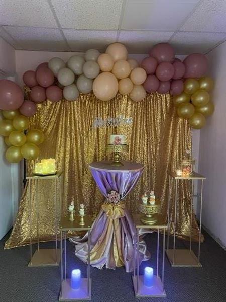 Lights Camera Selfies Balloon Studio