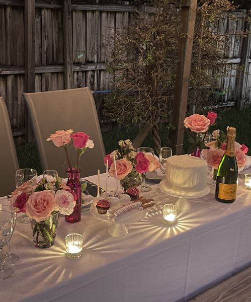 Lights Camera Selfies Balloon Studio