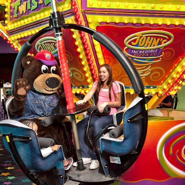 John's Incredible Pizza Company