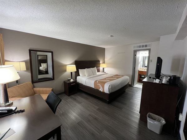 Quality Inn University