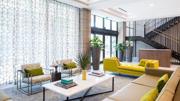 Hampton Inn & Suites Miami Wynwood Design District