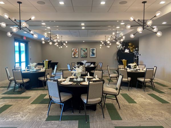 Cambria Hotel St. Petersburg - Madeira Beach