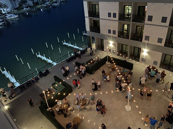 Cambria Hotel St. Petersburg - Madeira Beach