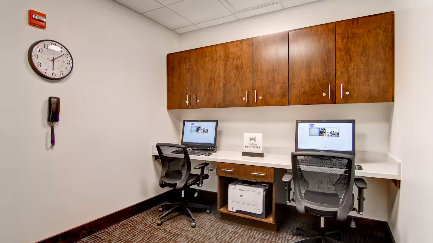 Hampton Inn & Suites Detroit/Troy