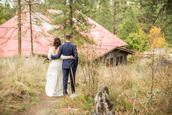 Sleeping Lady Mountain Resort