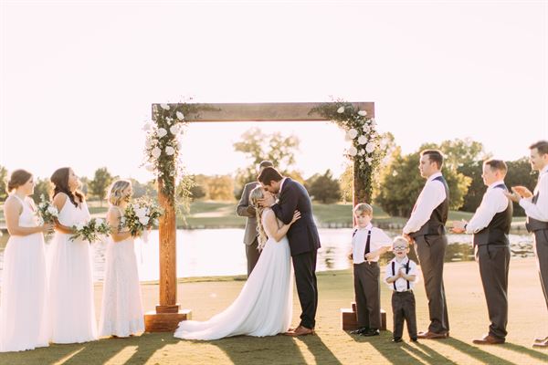 Oak Tree Country Club