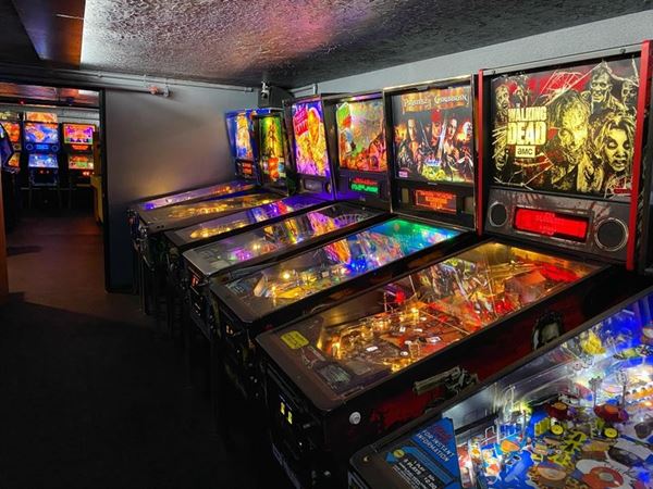 Ground Kontrol Classic Arcade