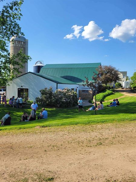 Settlement Hill Farm
