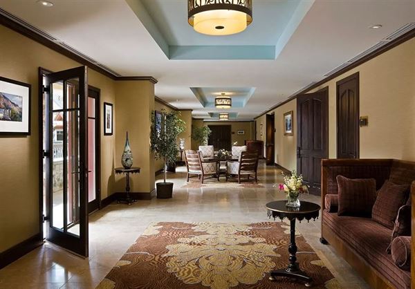 Madeline Hotel & Residences, Auberge Resorts Collection