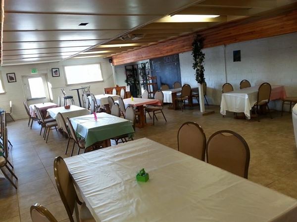 Kafeneio Coffeehouse