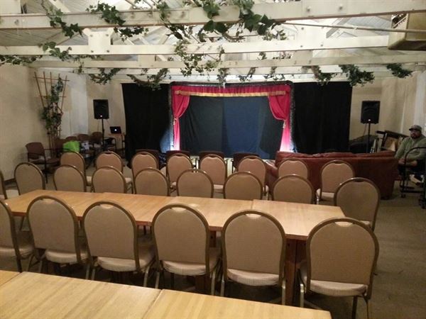 Kafeneio Coffeehouse