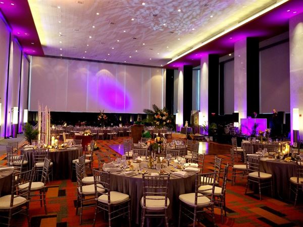 Loews Philadelphia Hotel