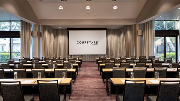 Courtyard San Francisco Airport