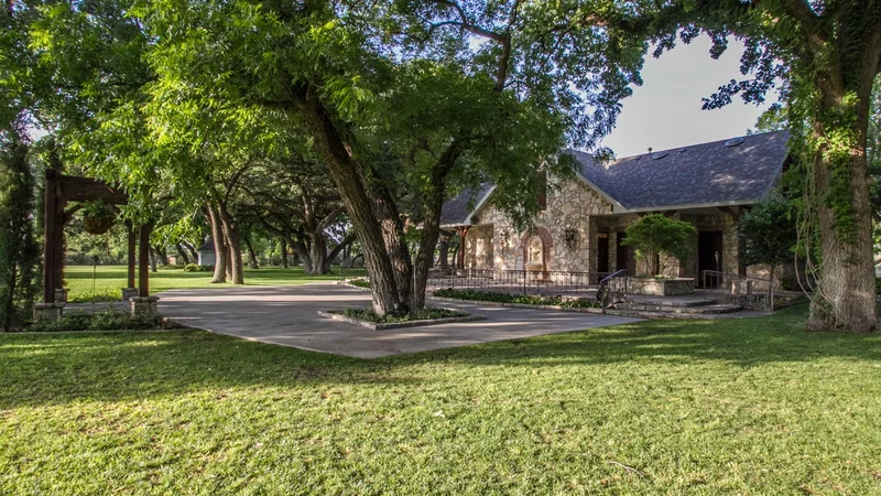 Chapel in the Vineyard