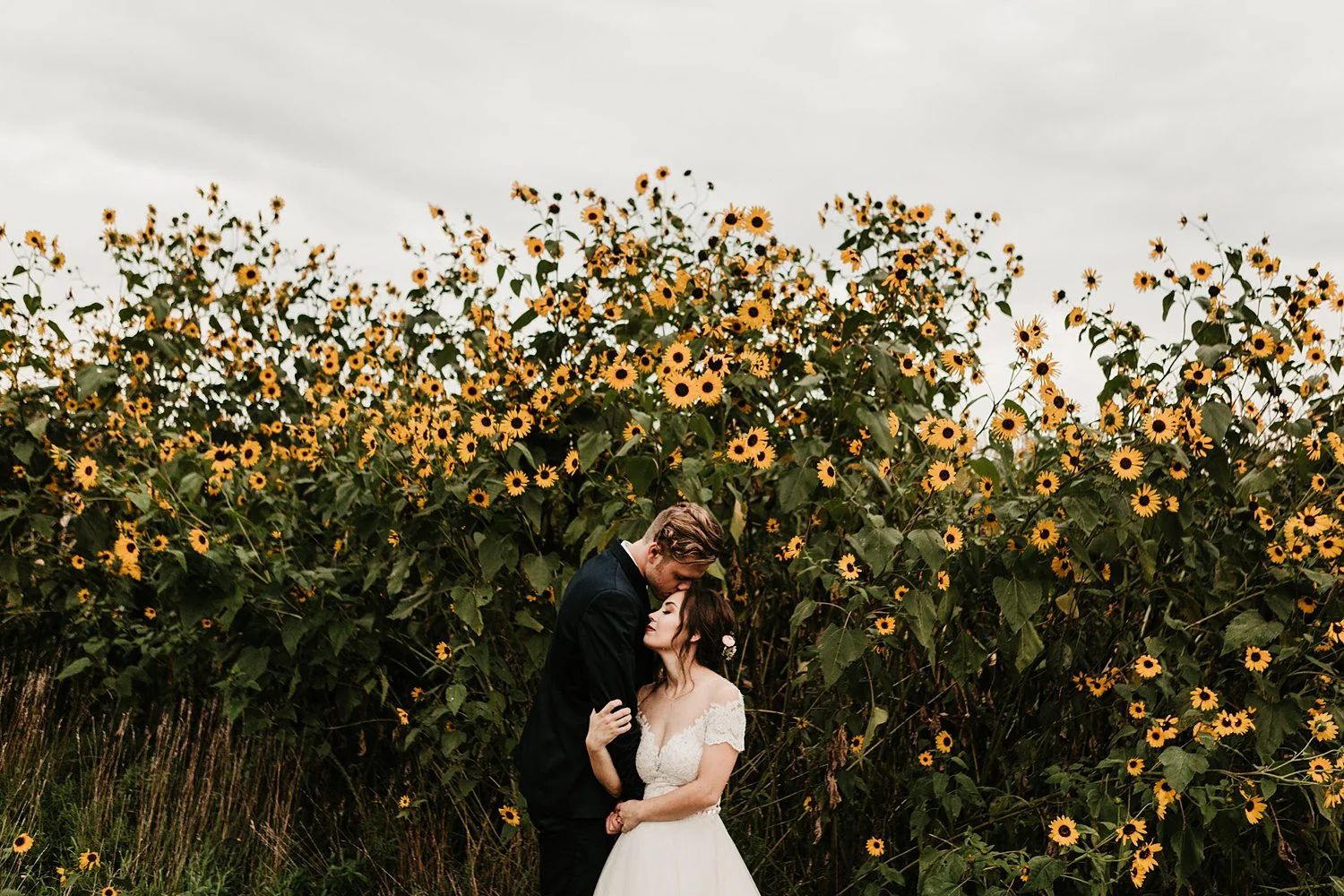 Heartstring Weddings Photography