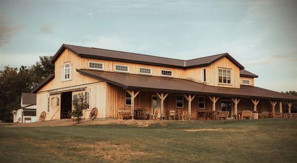 Blossom Grove Barn