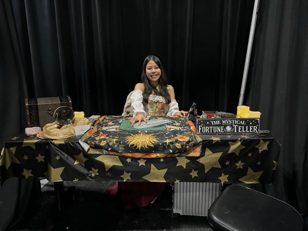 Linh Vu - Fortune Teller