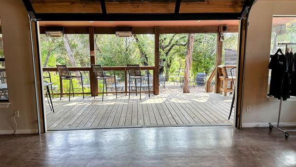 Bell Springs Winery & Brewery