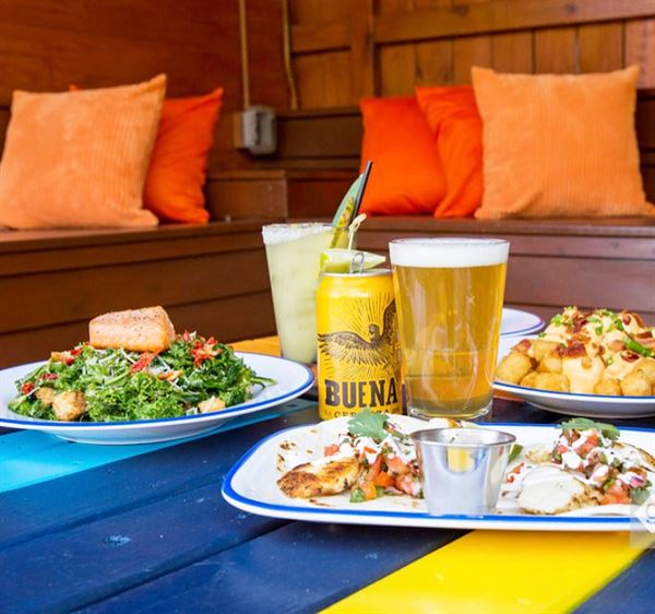 Sonny's Patio Pub and Refuge